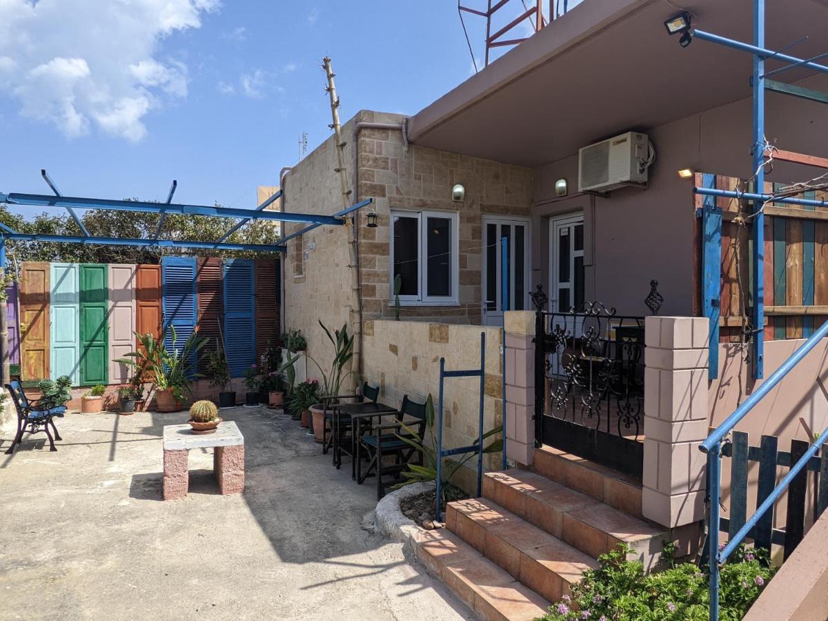 Modern 1-Bedroom With Bbq & Roof Garden Near Beach Сталос Экстерьер фото